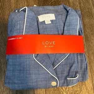 Never been worn Gap long-Sleeve & pants pajama set